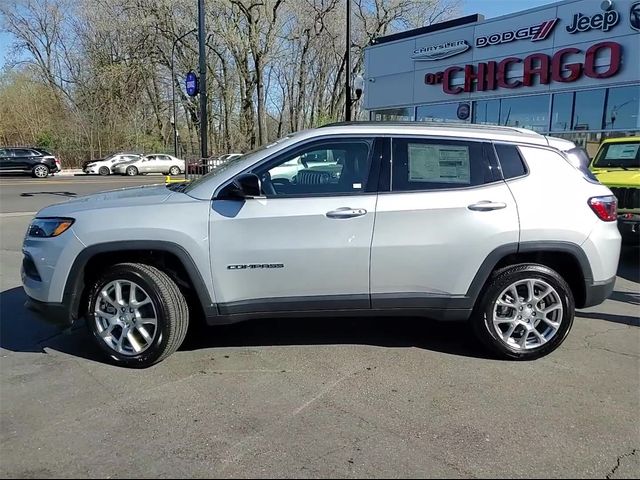 2024 Jeep Compass Latitude Lux