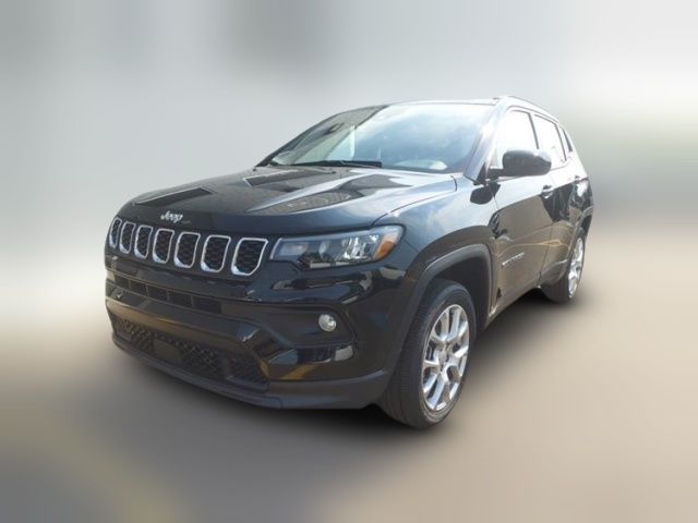 2024 Jeep Compass Latitude Lux