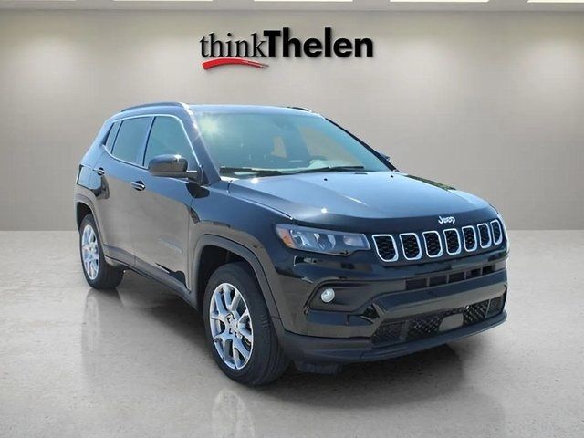 2024 Jeep Compass Latitude Lux