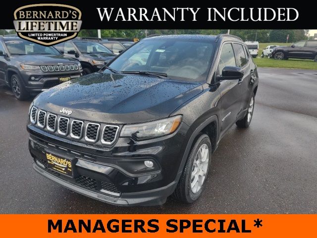 2024 Jeep Compass Latitude Lux