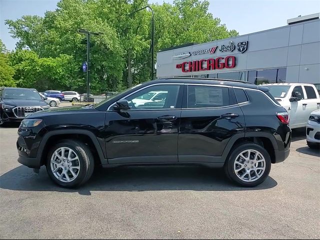 2024 Jeep Compass Latitude Lux