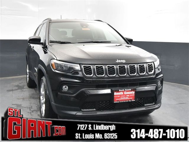 2024 Jeep Compass Latitude Lux