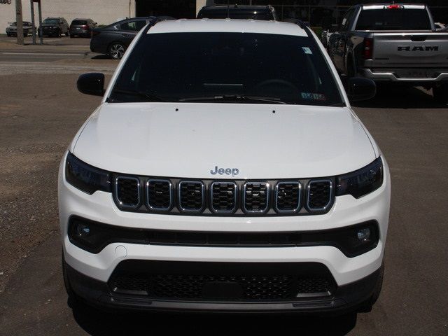 2024 Jeep Compass Latitude Lux