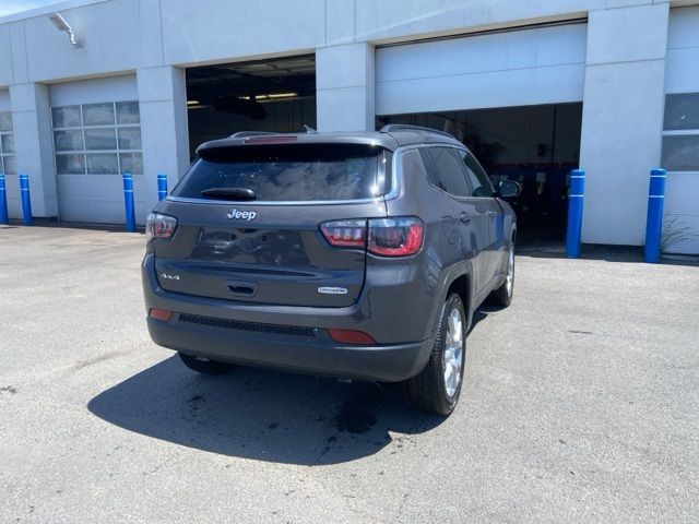 2024 Jeep Compass Latitude Lux