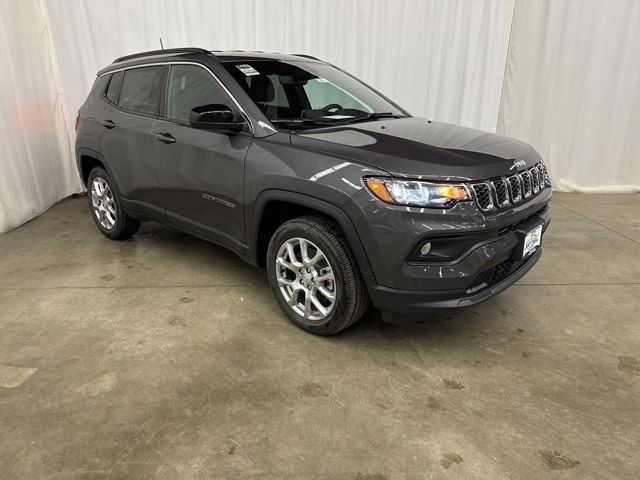 2024 Jeep Compass Latitude Lux