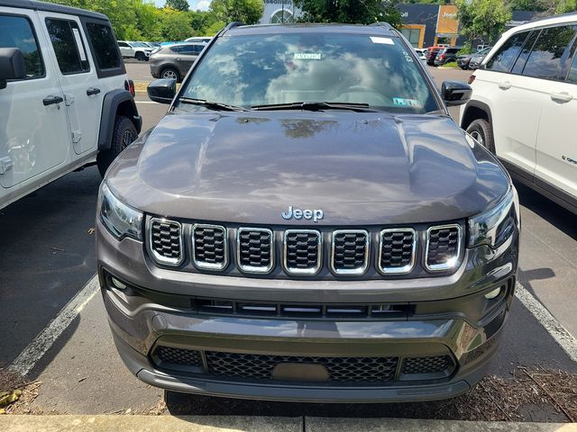 2024 Jeep Compass Latitude Lux