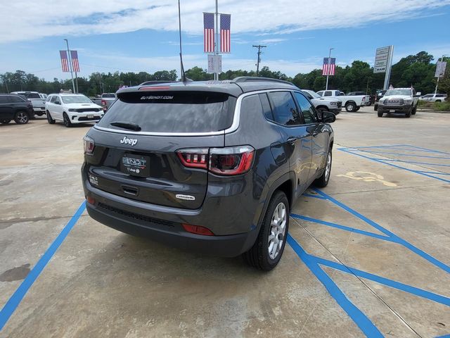 2024 Jeep Compass Latitude Lux