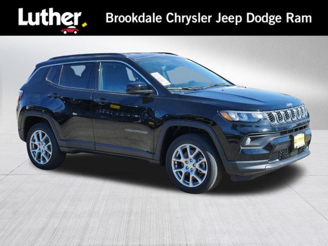 2024 Jeep Compass Latitude Lux