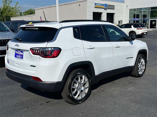 2024 Jeep Compass Latitude Lux