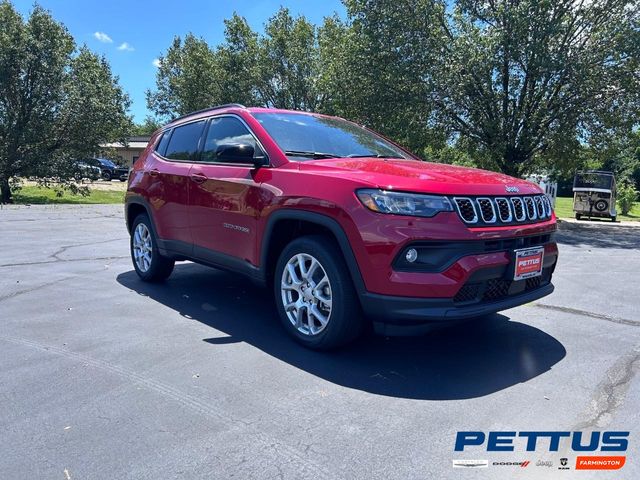 2024 Jeep Compass Latitude Lux