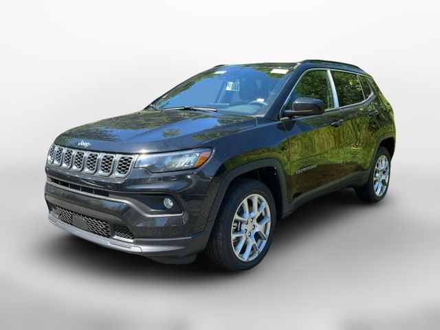 2024 Jeep Compass Latitude Lux