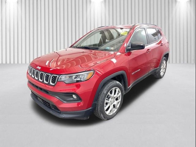 2024 Jeep Compass Latitude Lux