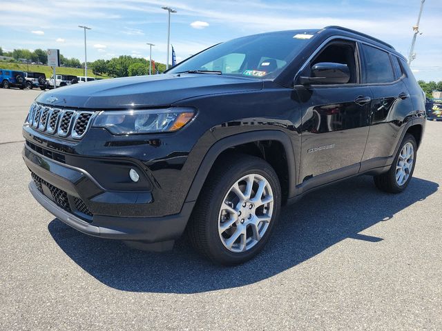 2024 Jeep Compass Latitude Lux