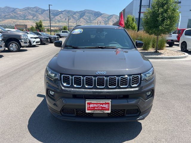 2024 Jeep Compass Latitude Lux