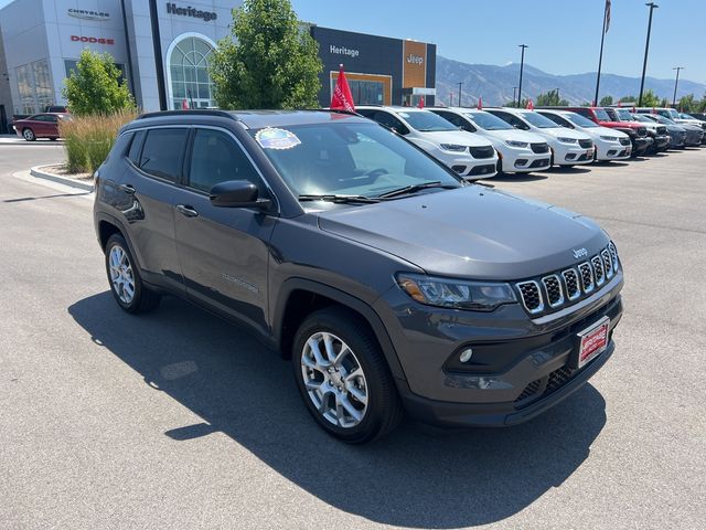 2024 Jeep Compass Latitude Lux