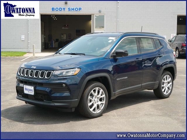 2024 Jeep Compass Latitude Lux