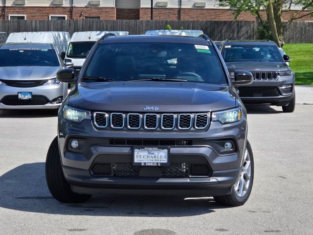 2024 Jeep Compass Latitude Lux