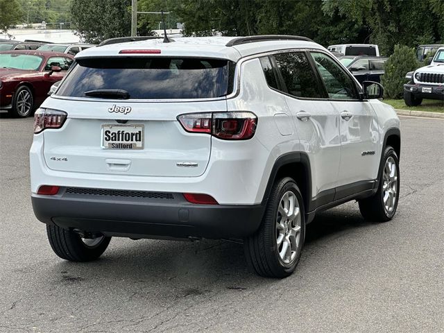 2024 Jeep Compass Latitude Lux