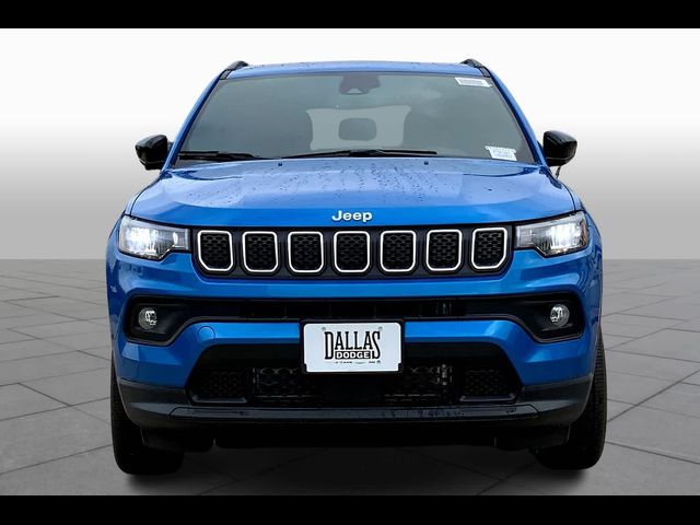 2024 Jeep Compass Latitude Lux