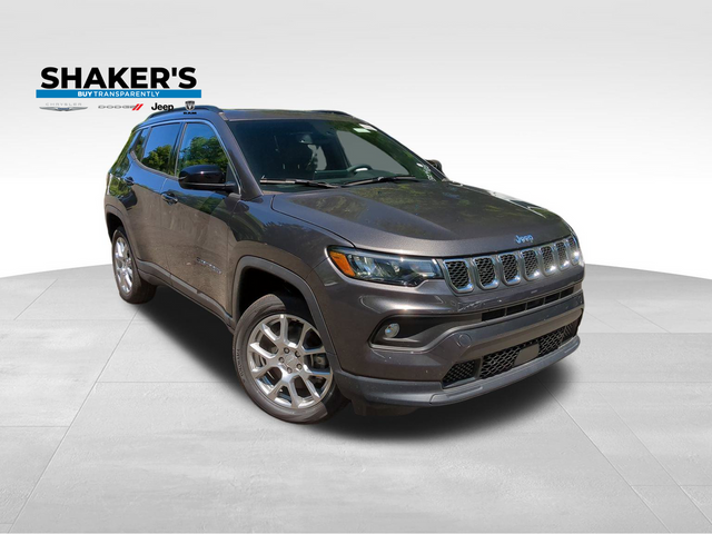 2024 Jeep Compass Latitude Lux