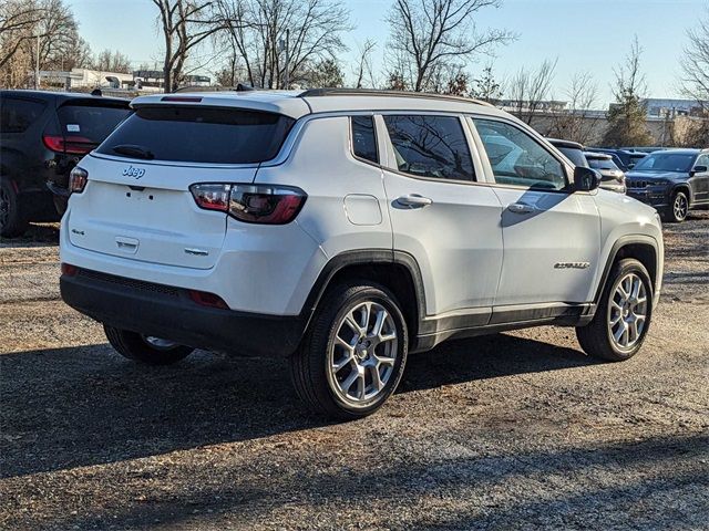 2024 Jeep Compass Latitude Lux