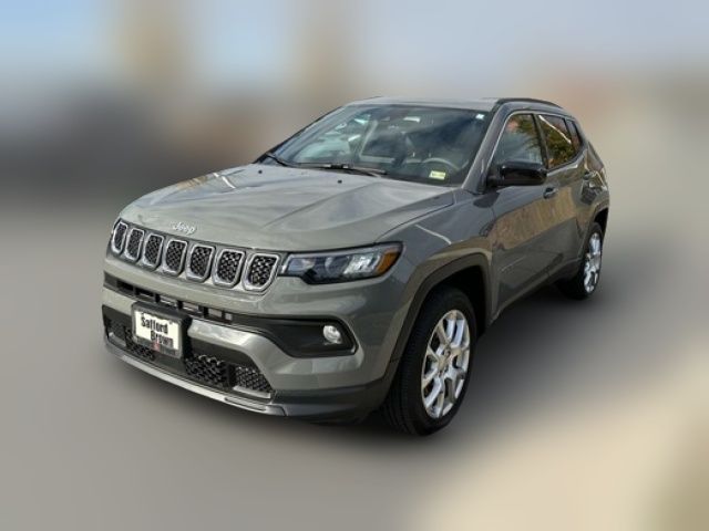 2024 Jeep Compass Latitude Lux