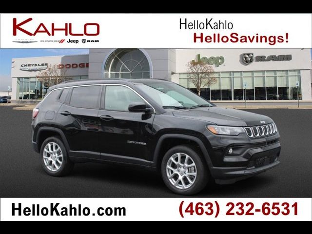 2024 Jeep Compass Latitude Lux