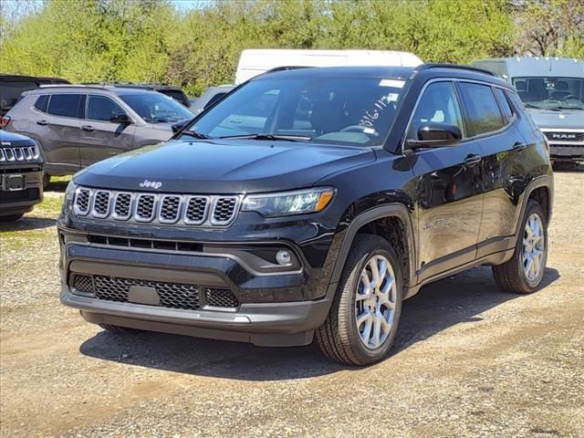 2024 Jeep Compass Latitude Lux