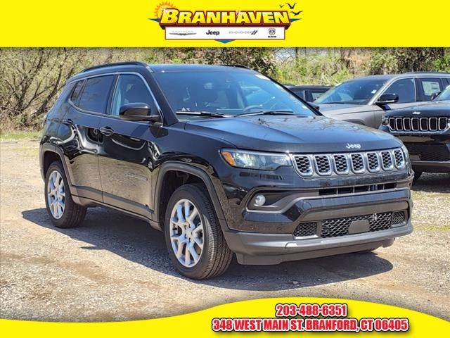 2024 Jeep Compass Latitude Lux