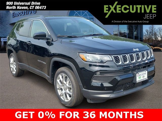 2024 Jeep Compass Latitude Lux