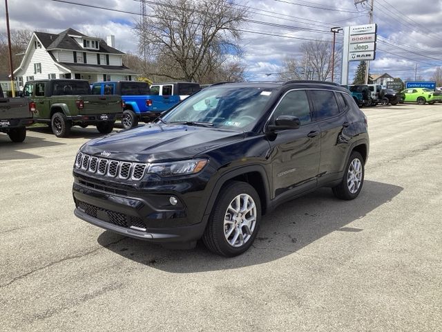 2024 Jeep Compass Latitude Lux