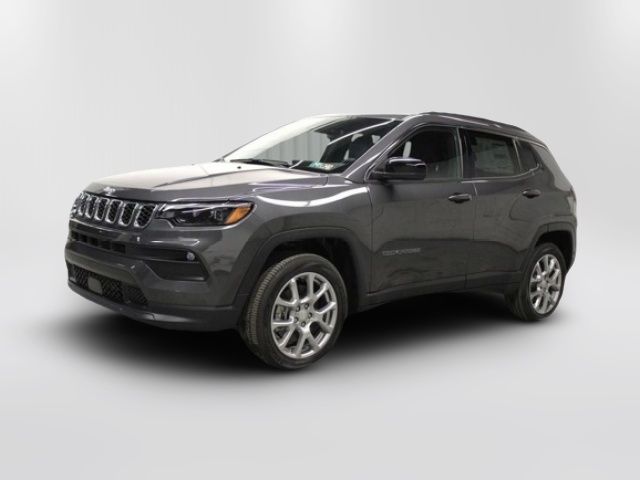 2024 Jeep Compass Latitude Lux