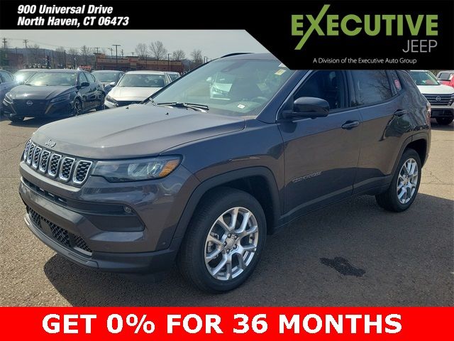 2024 Jeep Compass Latitude Lux