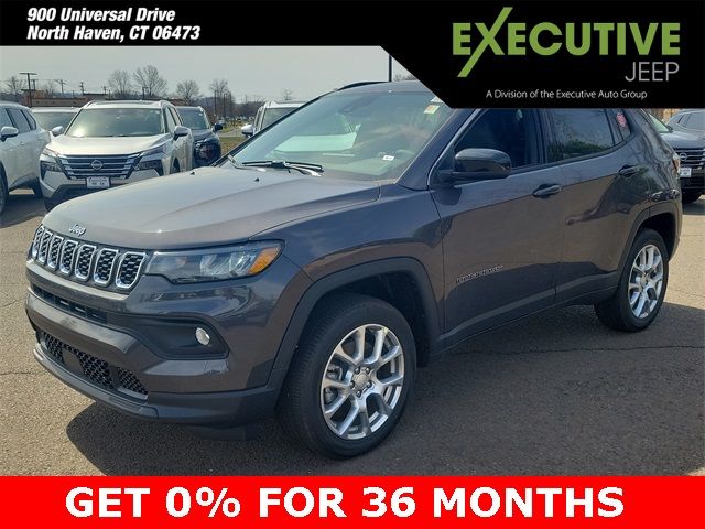 2024 Jeep Compass Latitude Lux