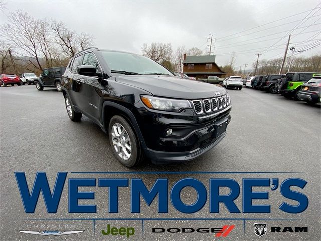 2024 Jeep Compass Latitude Lux