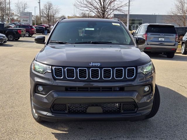 2024 Jeep Compass Latitude Lux