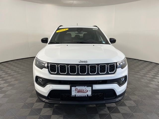 2024 Jeep Compass Latitude Lux