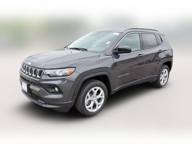 2024 Jeep Compass Latitude Lux