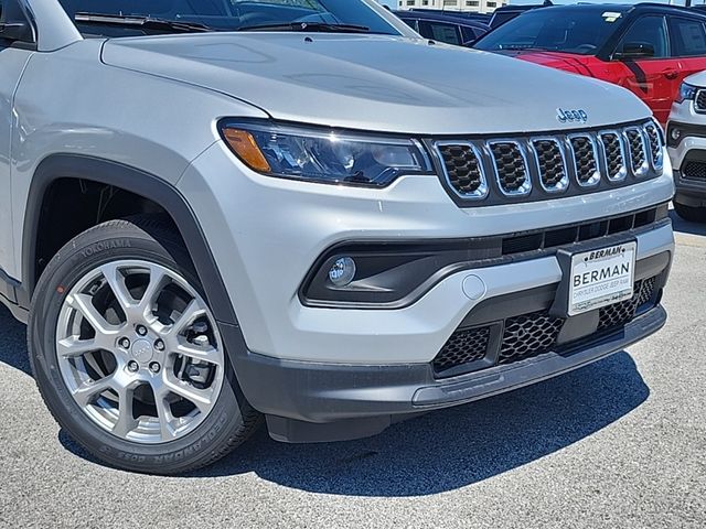 2024 Jeep Compass Latitude Lux