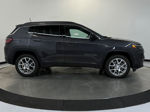 2024 Jeep Compass Latitude Lux