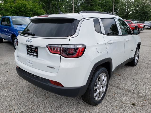 2024 Jeep Compass Latitude Lux