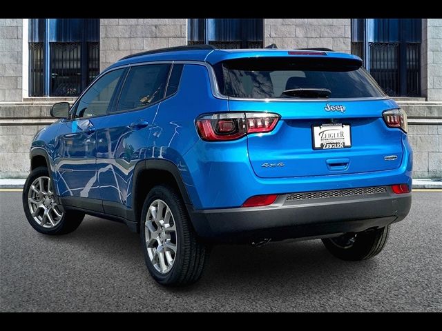 2024 Jeep Compass Latitude Lux