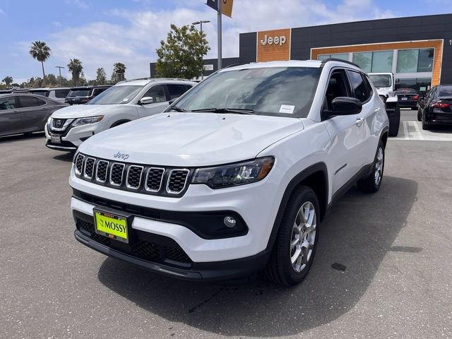 2024 Jeep Compass Latitude Lux