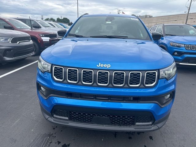 2024 Jeep Compass Latitude Lux