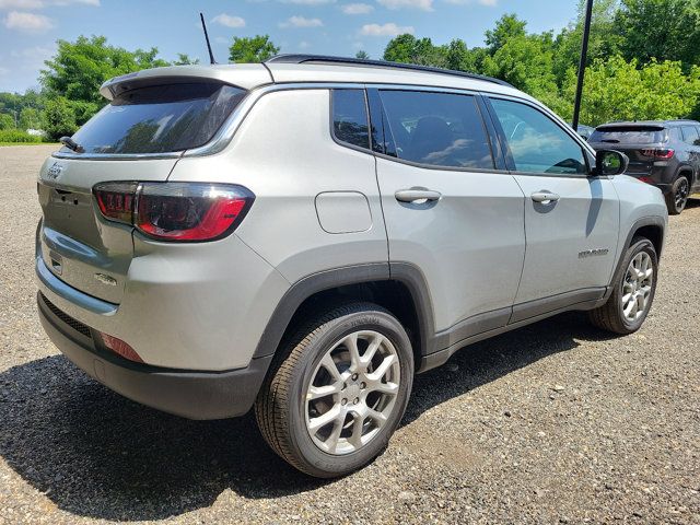 2024 Jeep Compass Latitude Lux