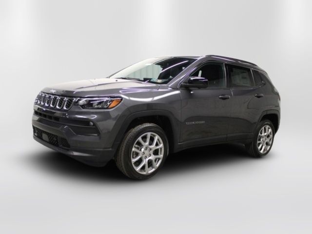 2024 Jeep Compass Latitude Lux