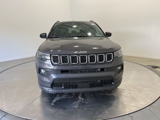 2024 Jeep Compass Latitude Lux