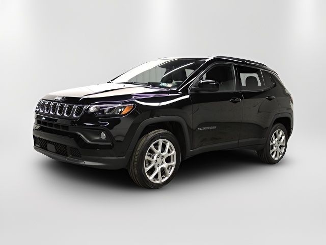 2024 Jeep Compass Latitude Lux