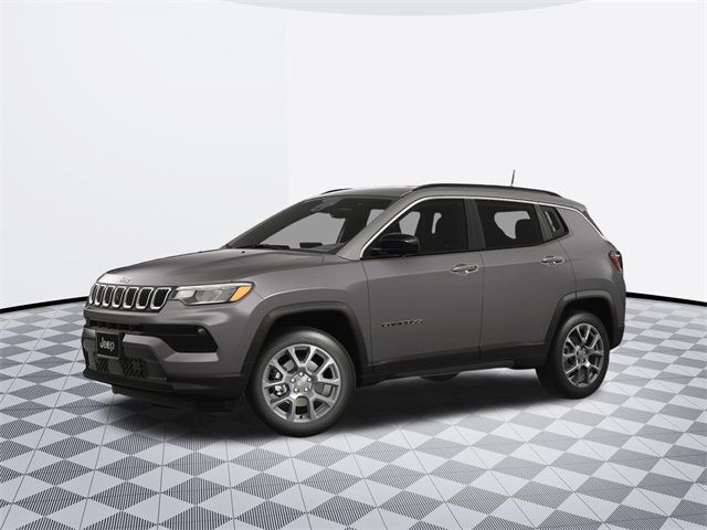 2024 Jeep Compass Latitude Lux