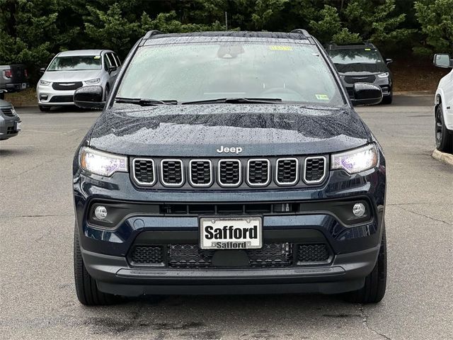 2024 Jeep Compass Latitude Lux